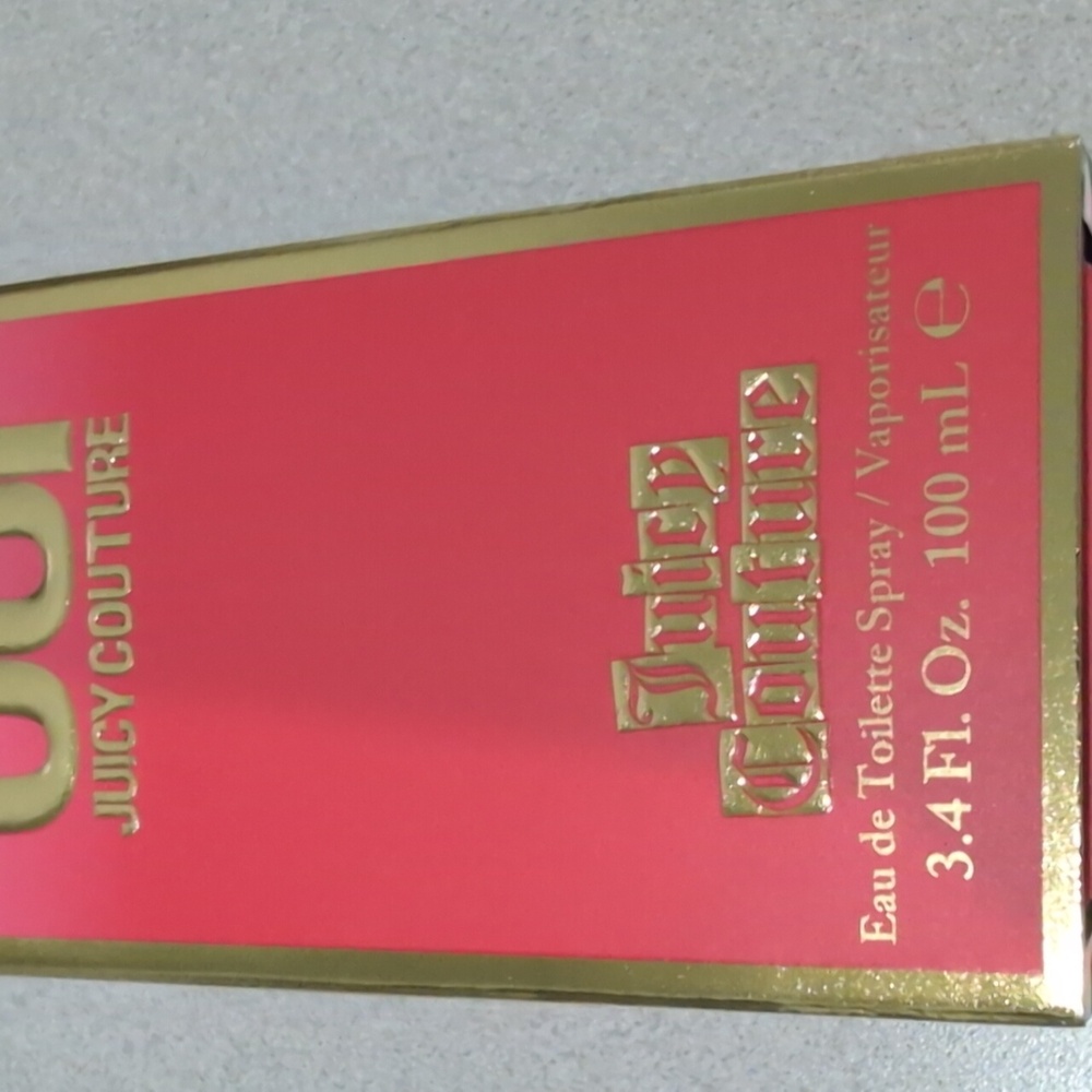 Oui By Juicy Couture